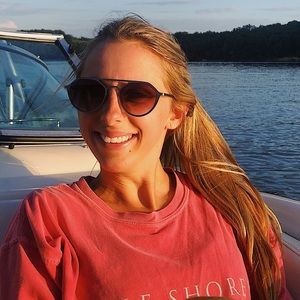 Meet your Posher, Nicolette